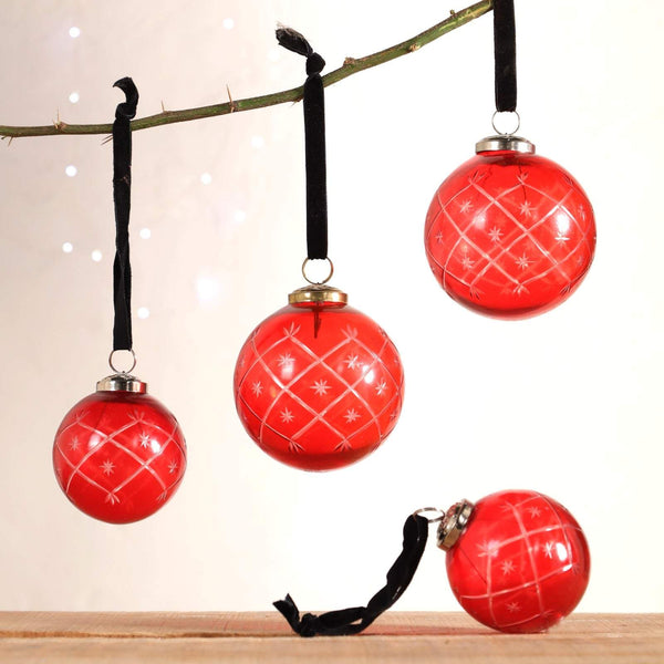 Laal Glass Christmas Bauble