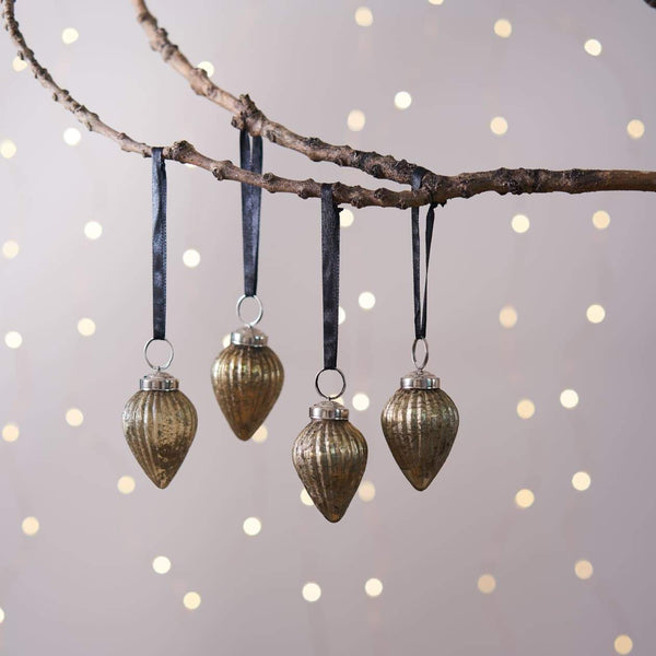 Rustic Aged Baubles